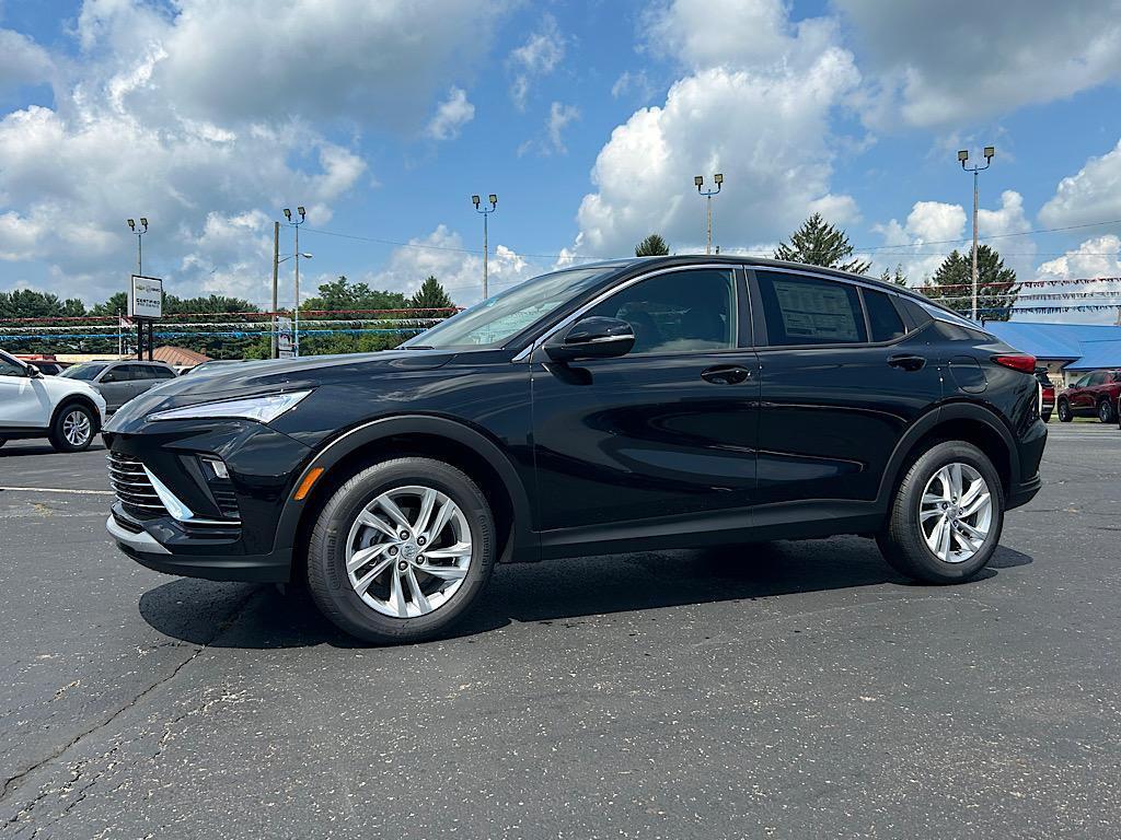 new 2025 Buick Envista car, priced at $28,178