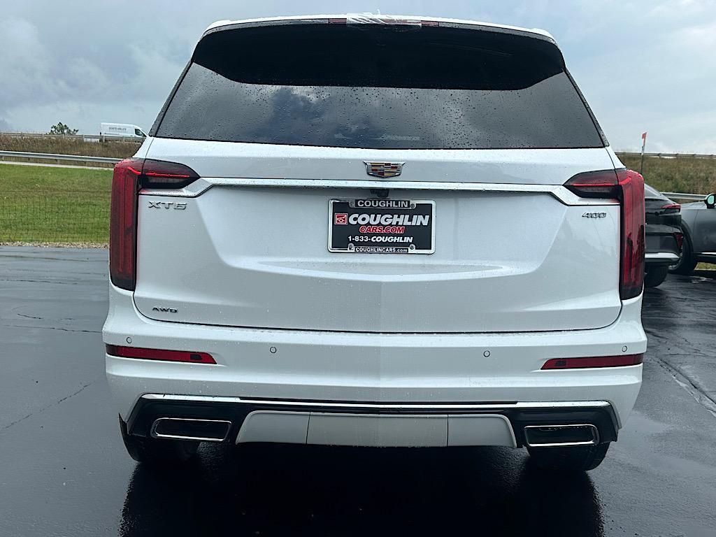 new 2025 Cadillac XT6 car, priced at $63,414
