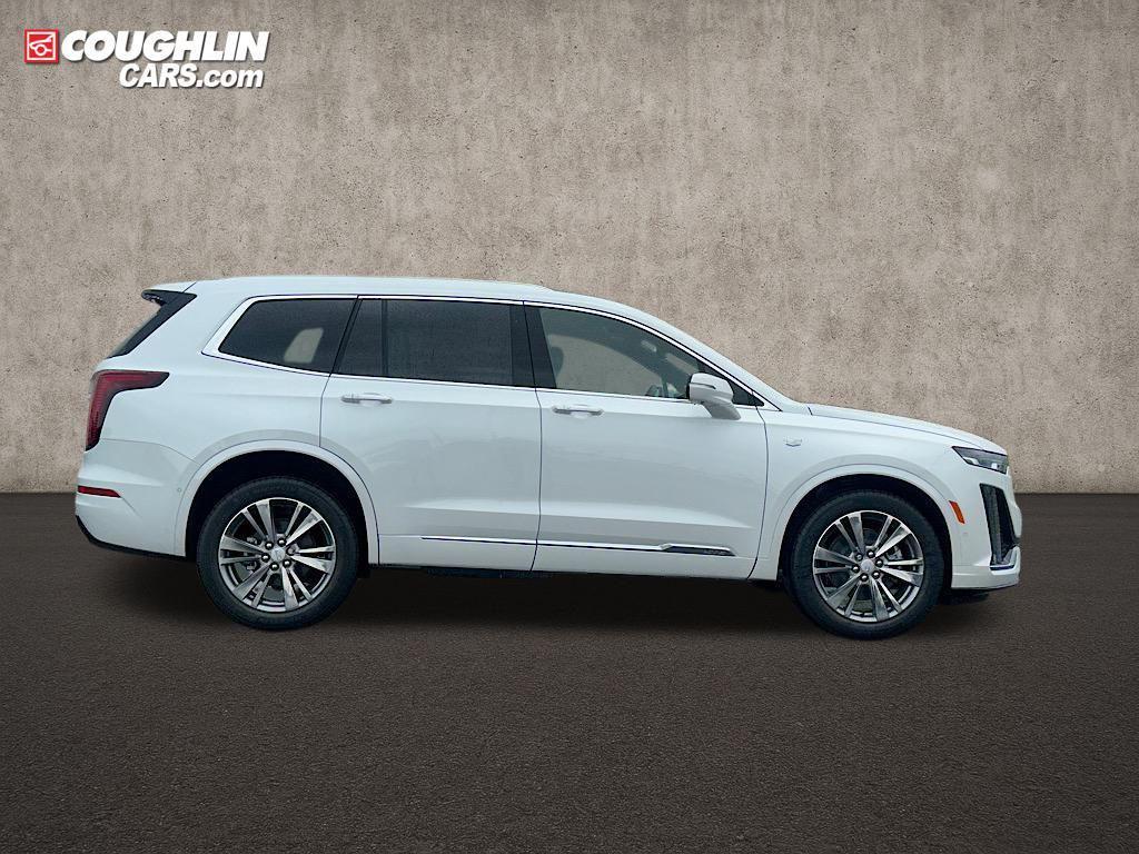 new 2025 Cadillac XT6 car, priced at $63,414