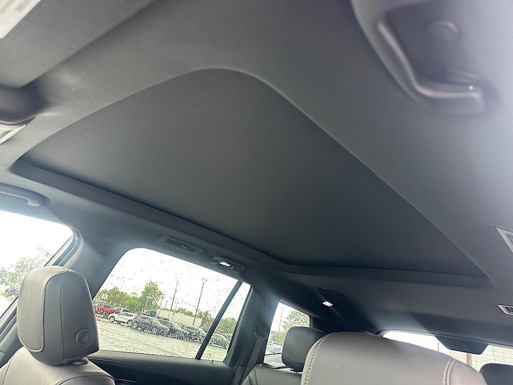 new 2025 Cadillac XT6 car, priced at $63,414