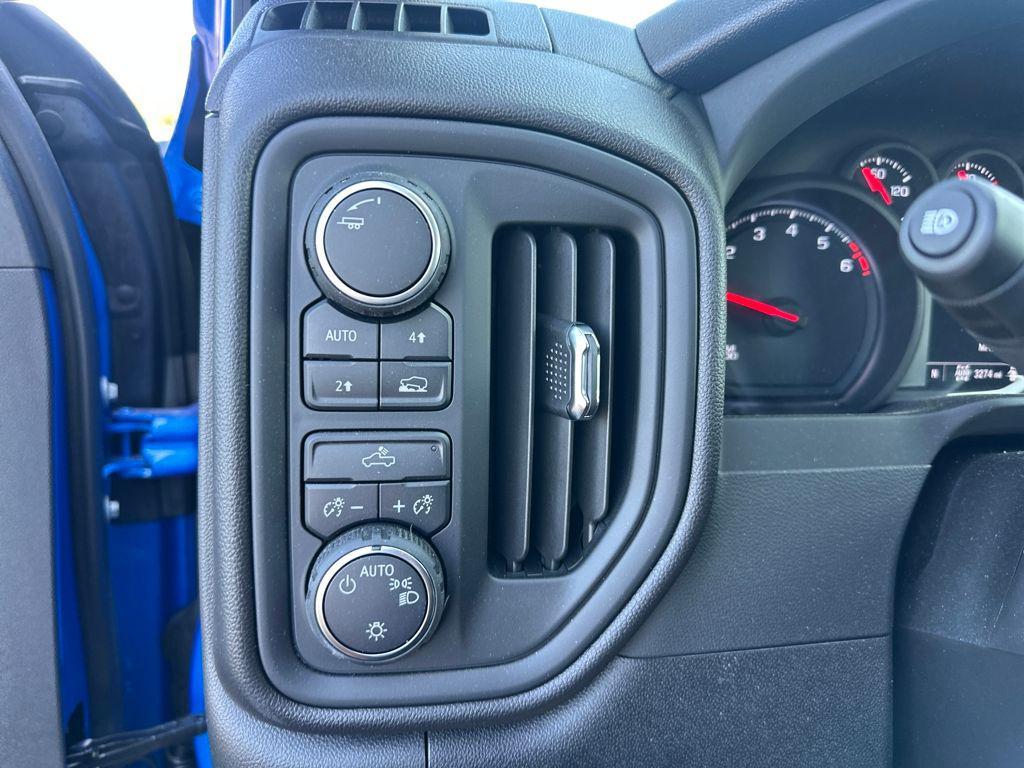 new 2025 Chevrolet Silverado 1500 car, priced at $47,641