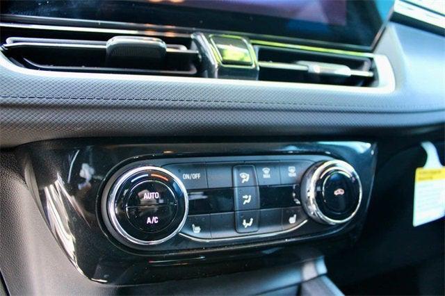 new 2025 Chevrolet TrailBlazer car, priced at $27,779