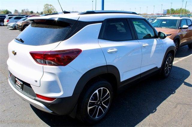 new 2025 Chevrolet TrailBlazer car, priced at $27,779