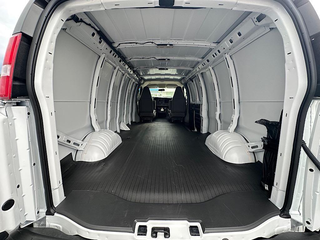 new 2025 Chevrolet Express 3500 car, priced at $50,330