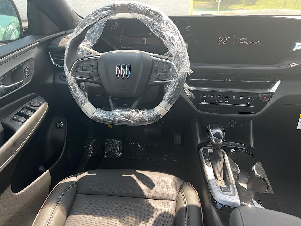 new 2025 Buick Envista car, priced at $30,496