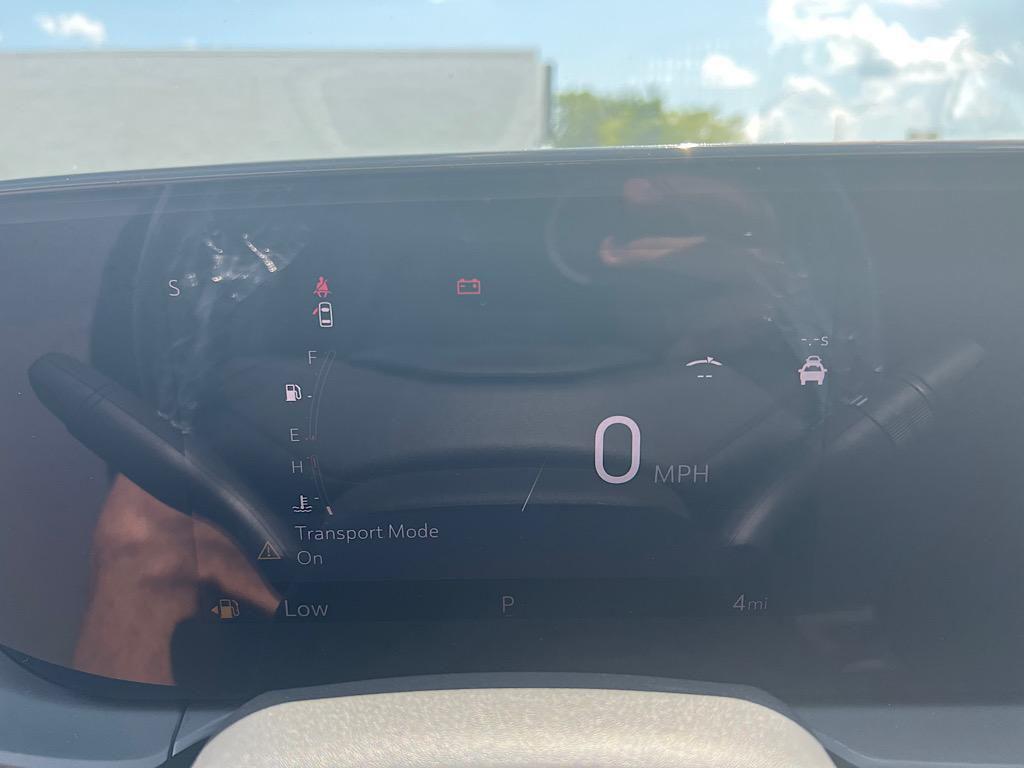 new 2025 Buick Envista car, priced at $30,496