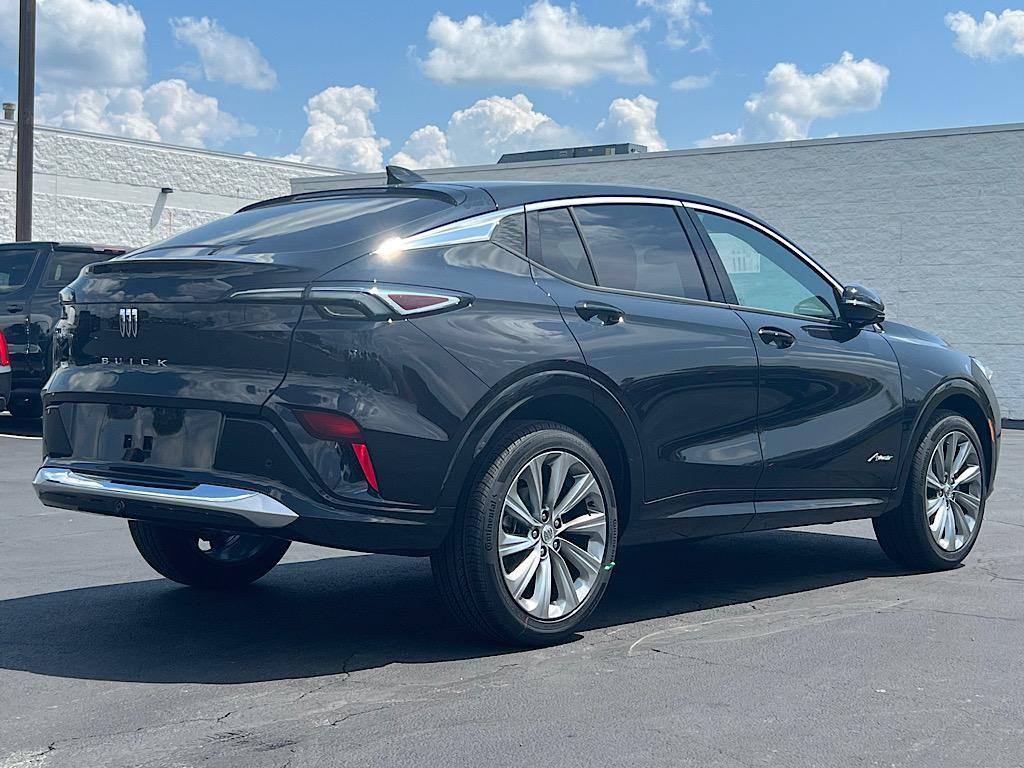 new 2025 Buick Envista car, priced at $30,496