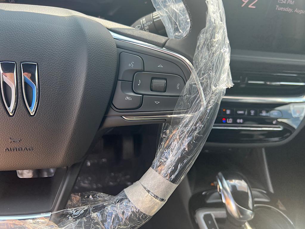 new 2025 Buick Envista car, priced at $30,496