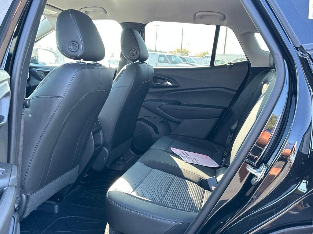 new 2025 Chevrolet Trax car, priced at $25,232