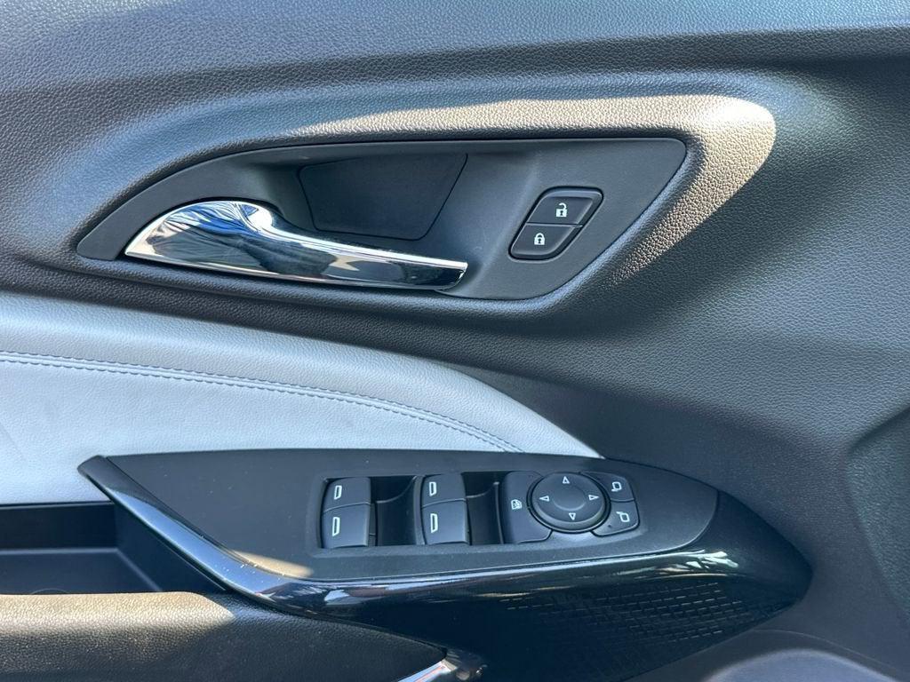 new 2025 Chevrolet Trax car, priced at $25,232