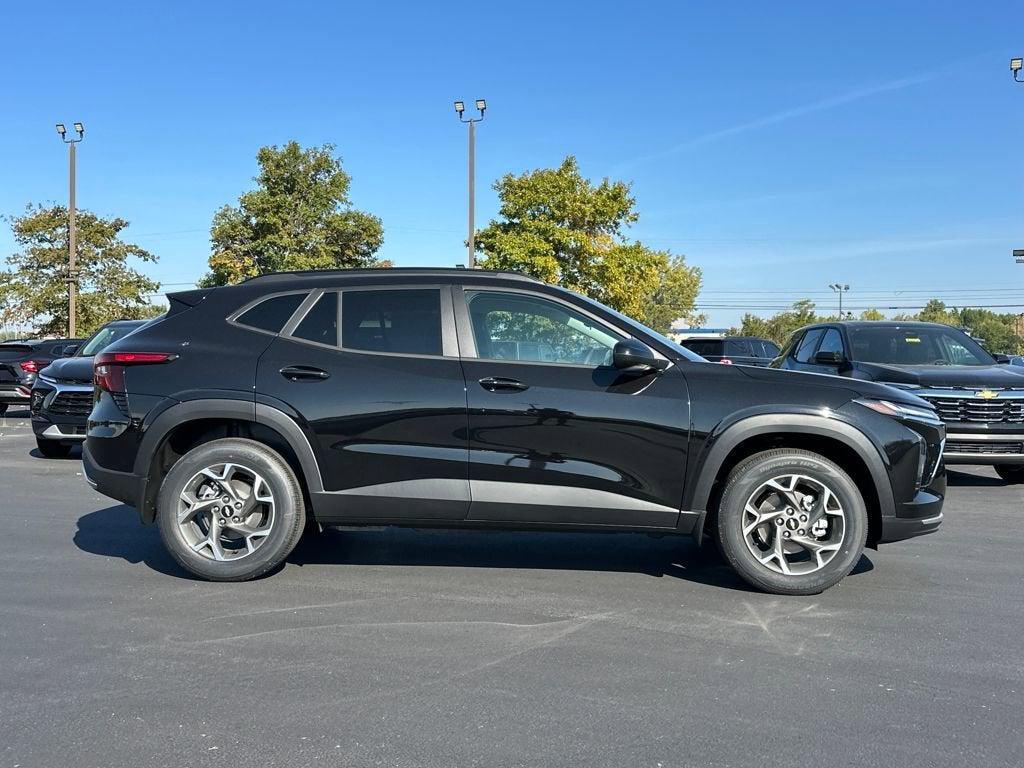 new 2025 Chevrolet Trax car, priced at $25,232