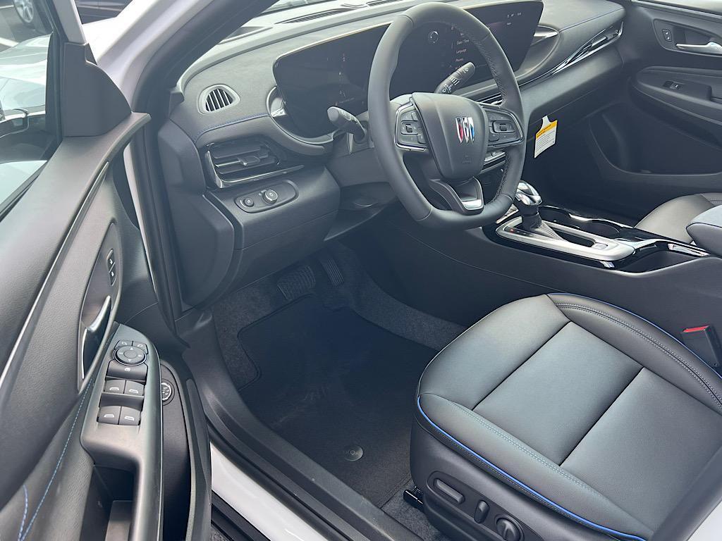 new 2025 Buick Envista car, priced at $29,215