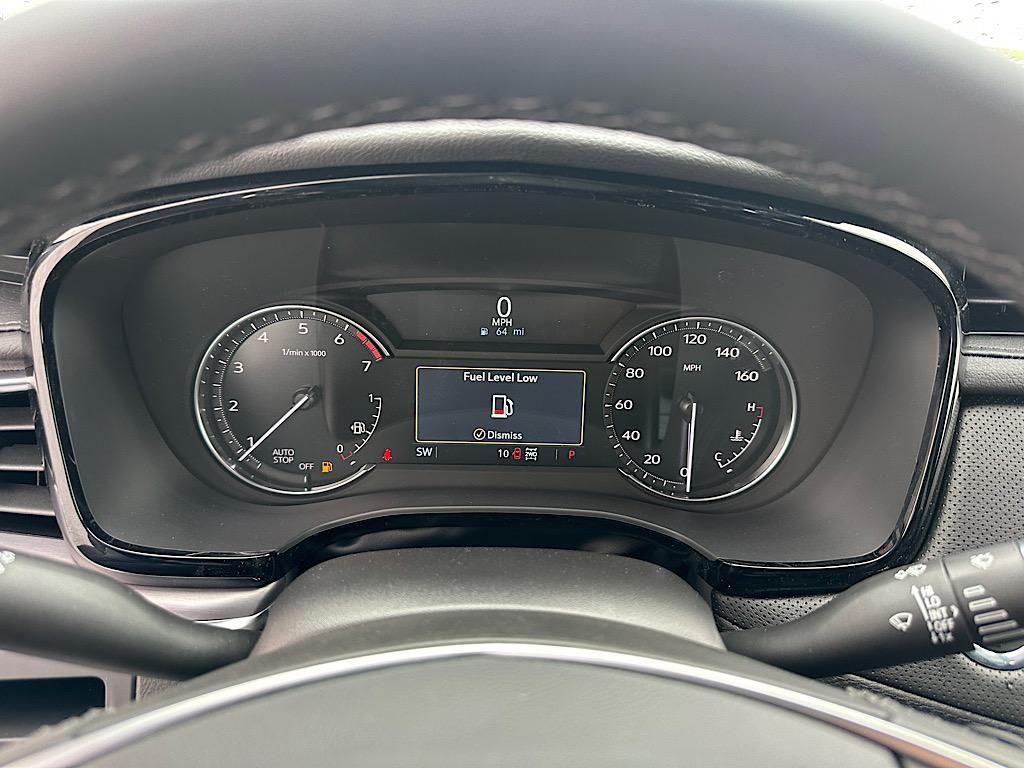 new 2025 Cadillac XT5 car, priced at $47,209