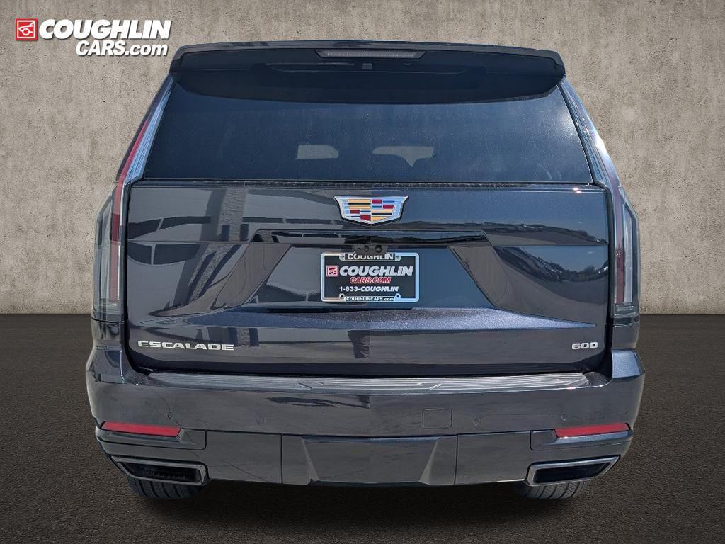 new 2025 Cadillac Escalade car