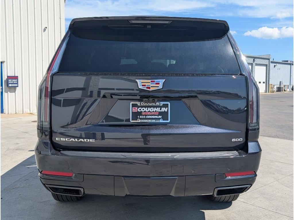 new 2025 Cadillac Escalade car