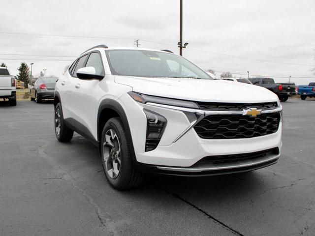 new 2025 Chevrolet Trax car, priced at $24,843