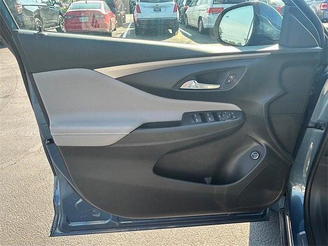 new 2025 Buick Envista car, priced at $32,209