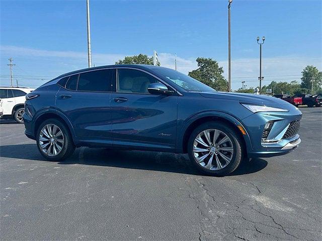 new 2025 Buick Envista car, priced at $32,209