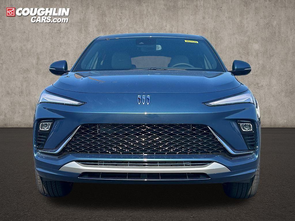 new 2025 Buick Envista car, priced at $29,996