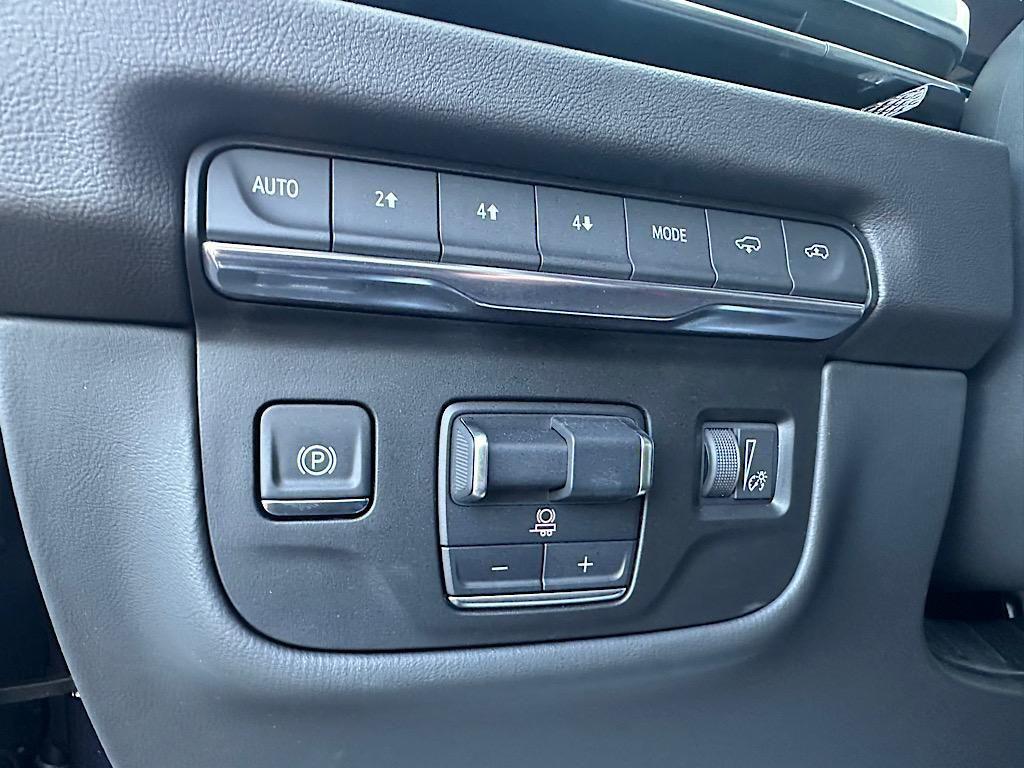 new 2025 Cadillac Escalade car, priced at $111,715