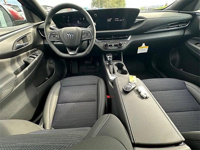 new 2025 Buick Envista car, priced at $28,025