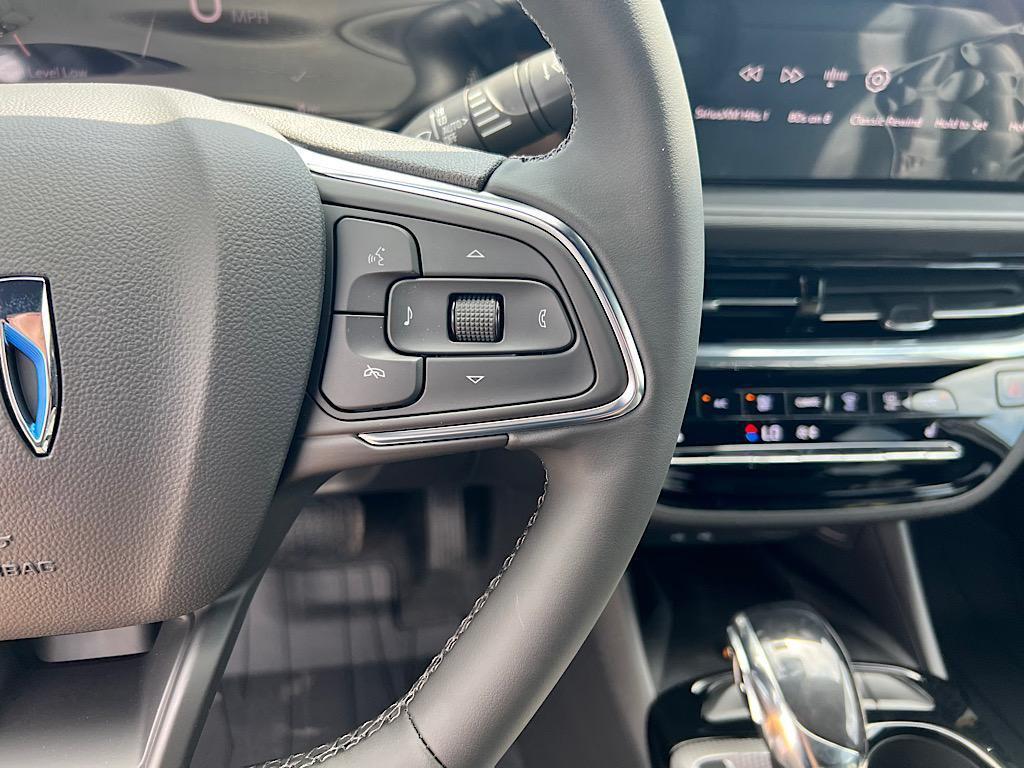 new 2025 Buick Envista car, priced at $30,496