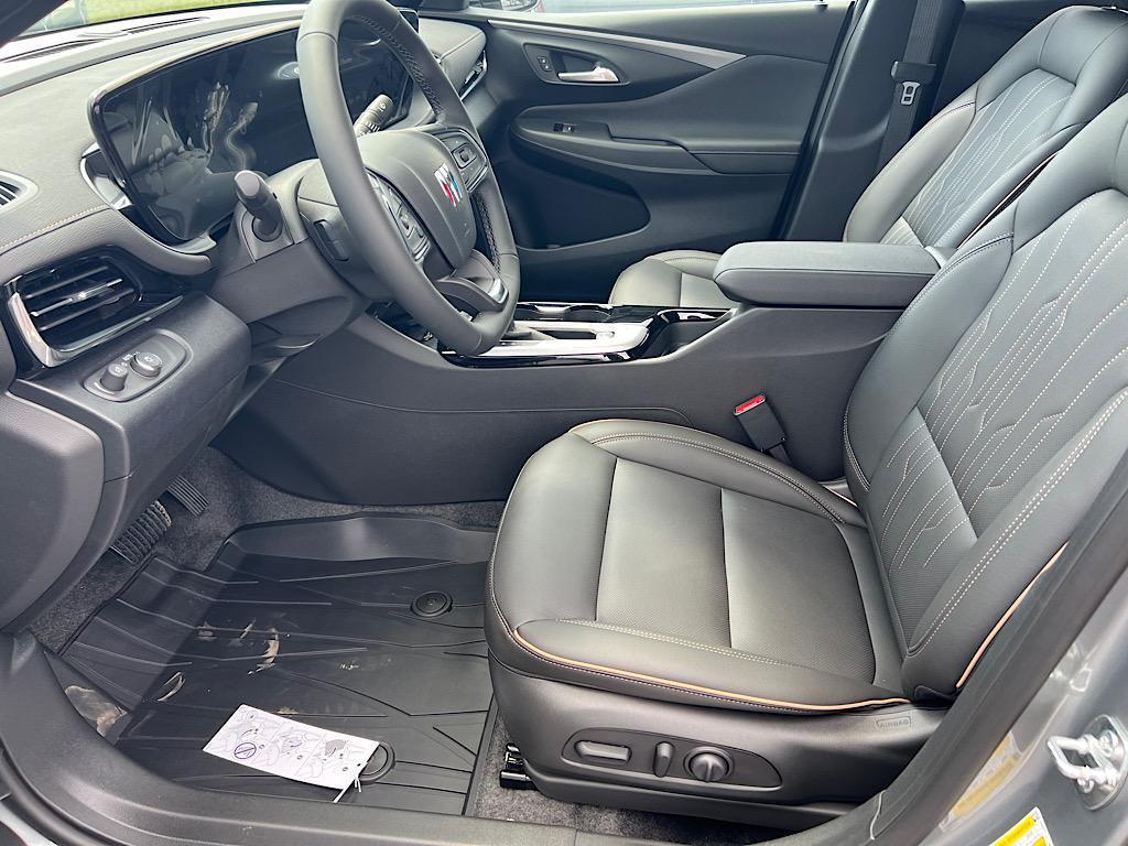 new 2025 Buick Envista car, priced at $30,496