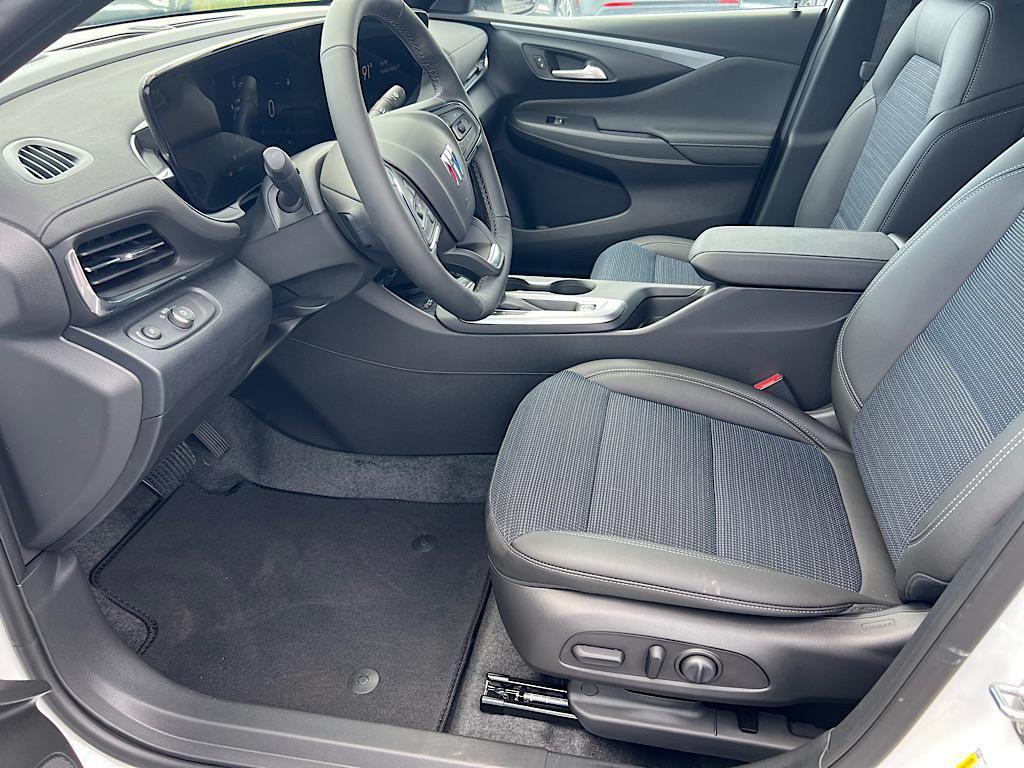 new 2025 Buick Envista car, priced at $26,707