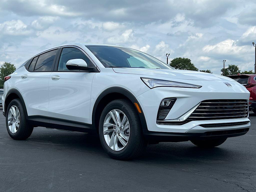 new 2025 Buick Envista car, priced at $26,707