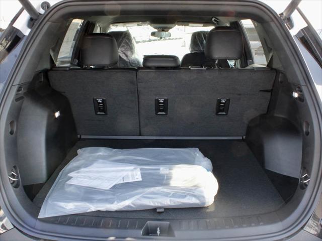 new 2025 Chevrolet Equinox car, priced at $32,422