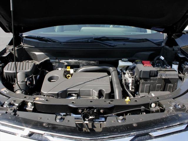 new 2025 Chevrolet Equinox car, priced at $32,422