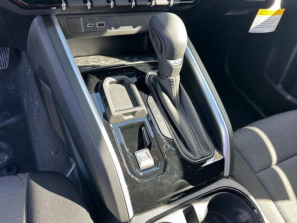 new 2026 Chevrolet Colorado car, priced at $34,635