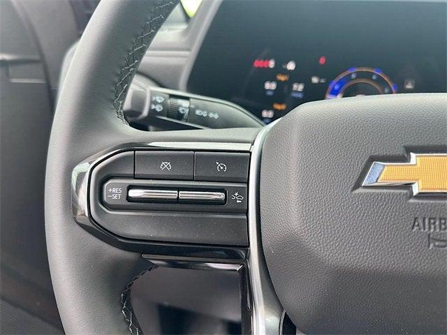 new 2025 Chevrolet Colorado car, priced at $33,950