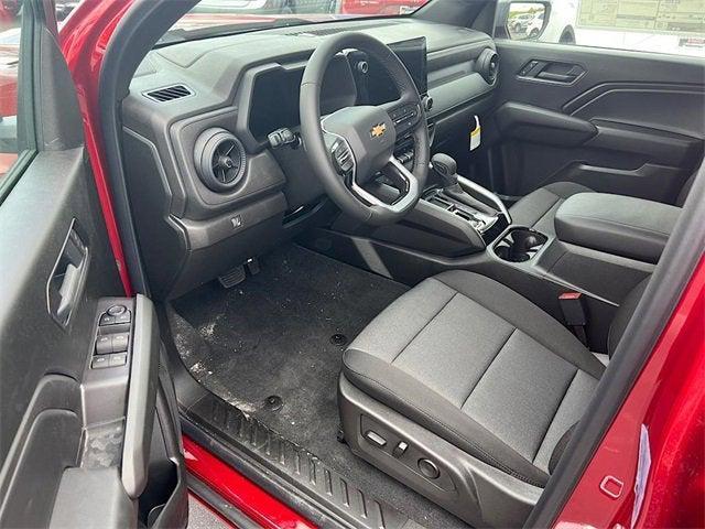 new 2025 Chevrolet Colorado car, priced at $33,950