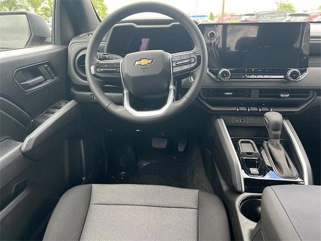 new 2025 Chevrolet Colorado car, priced at $33,950