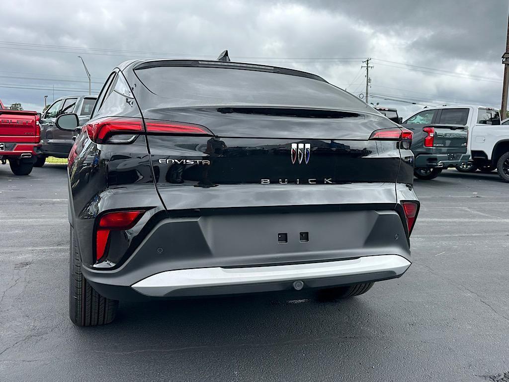 new 2025 Buick Envista car, priced at $27,153