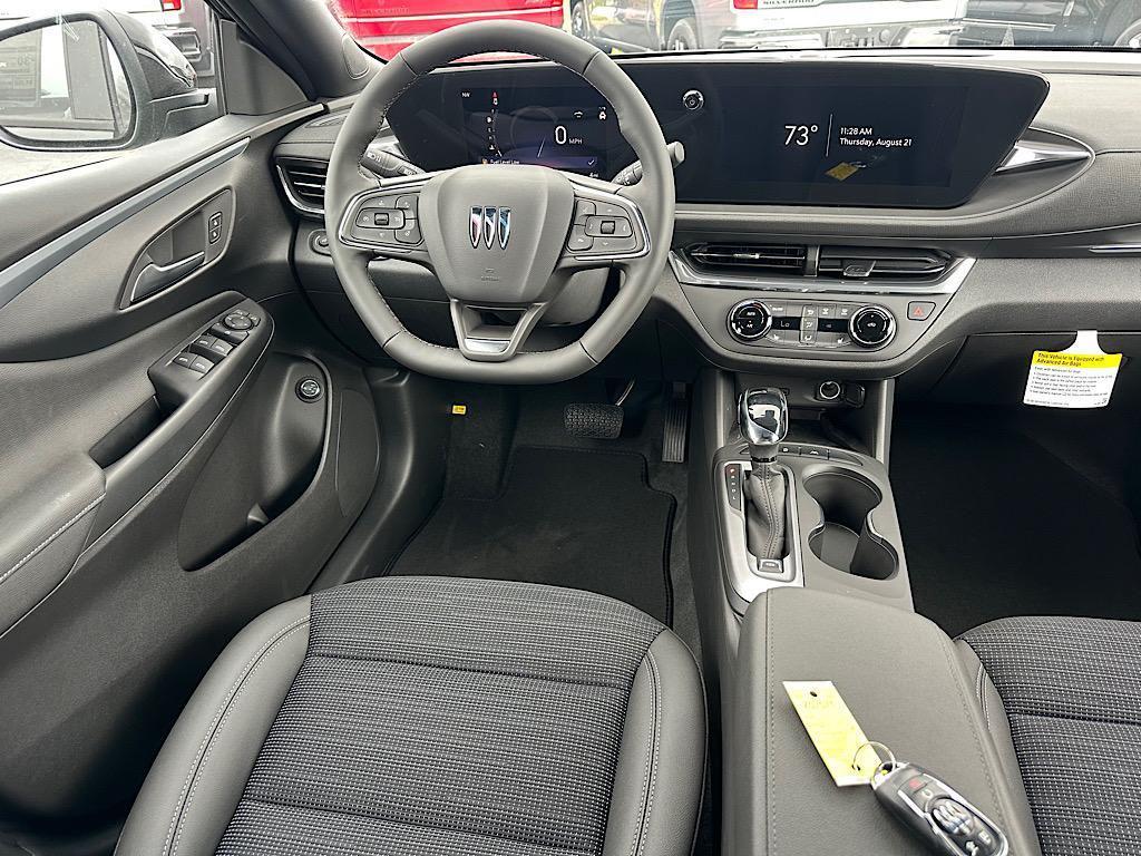 new 2025 Buick Envista car, priced at $27,153