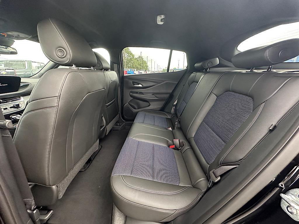 new 2025 Buick Envista car, priced at $27,153