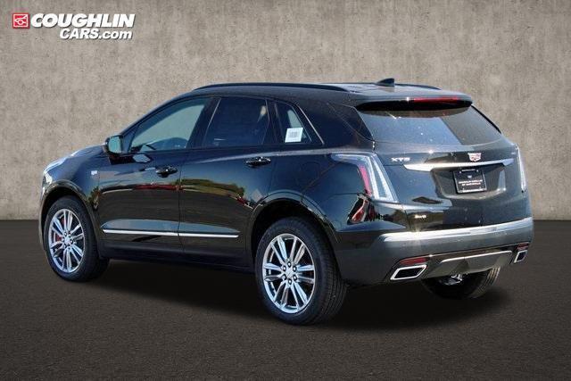 new 2025 Cadillac XT5 car, priced at $59,490
