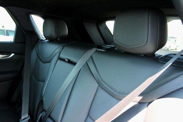 new 2025 Cadillac XT5 car, priced at $59,490