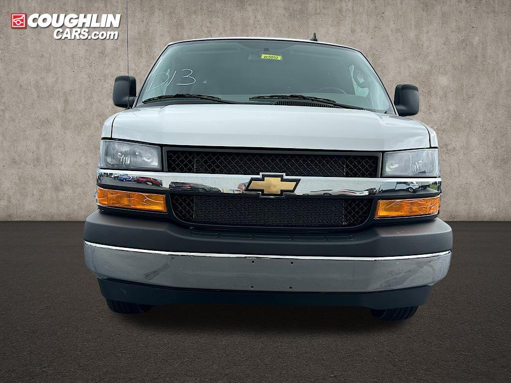 new 2025 Chevrolet Express 3500 car, priced at $50,330
