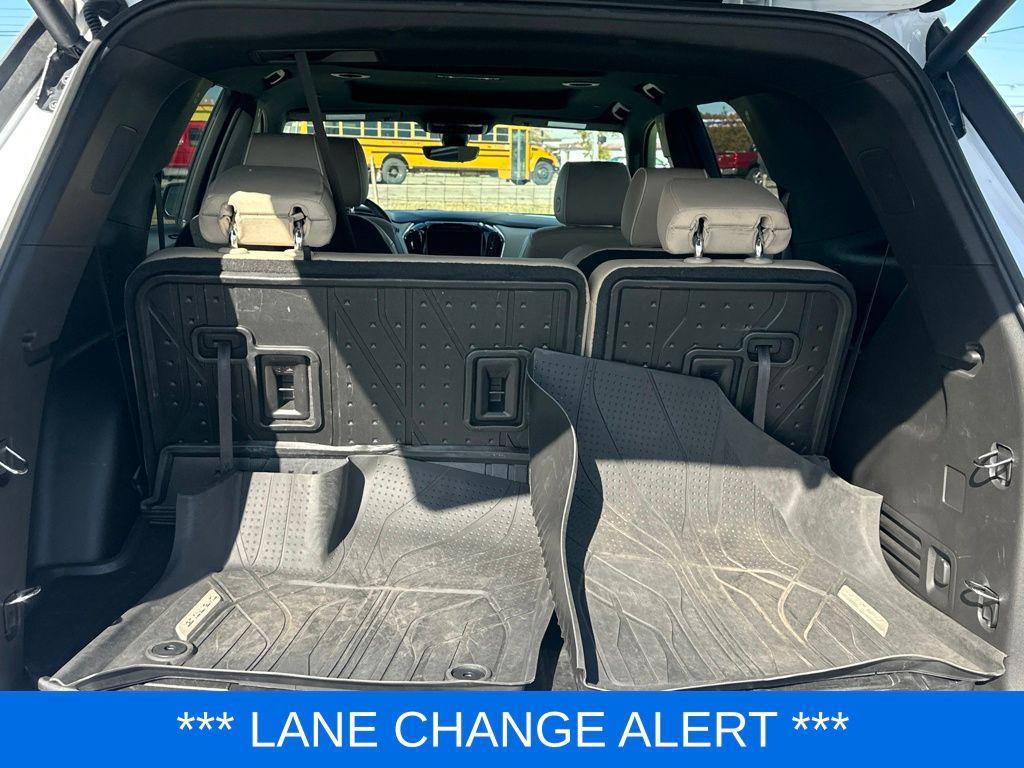 used 2023 Chevrolet Traverse car, priced at $37,230