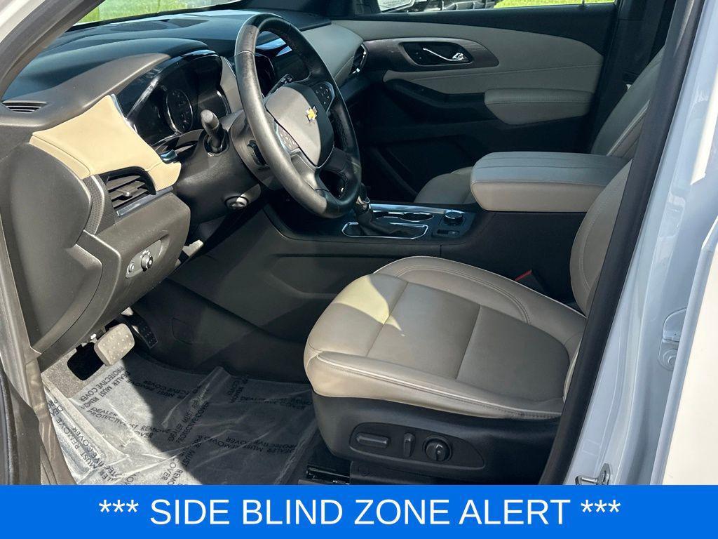 used 2023 Chevrolet Traverse car, priced at $37,230