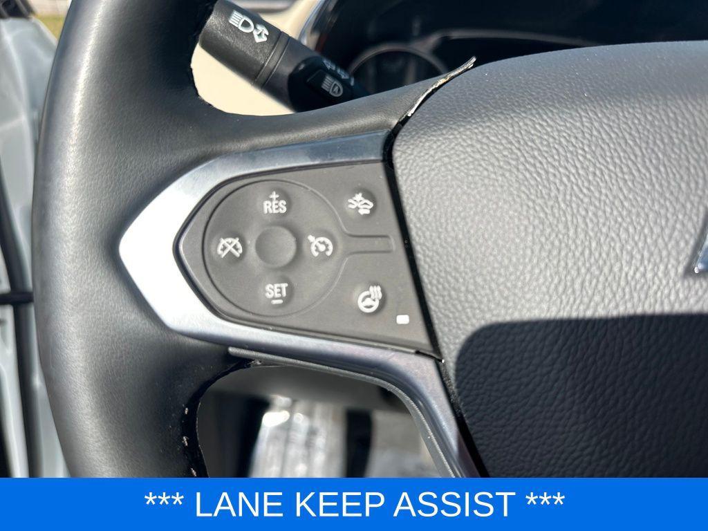 used 2023 Chevrolet Traverse car, priced at $37,230