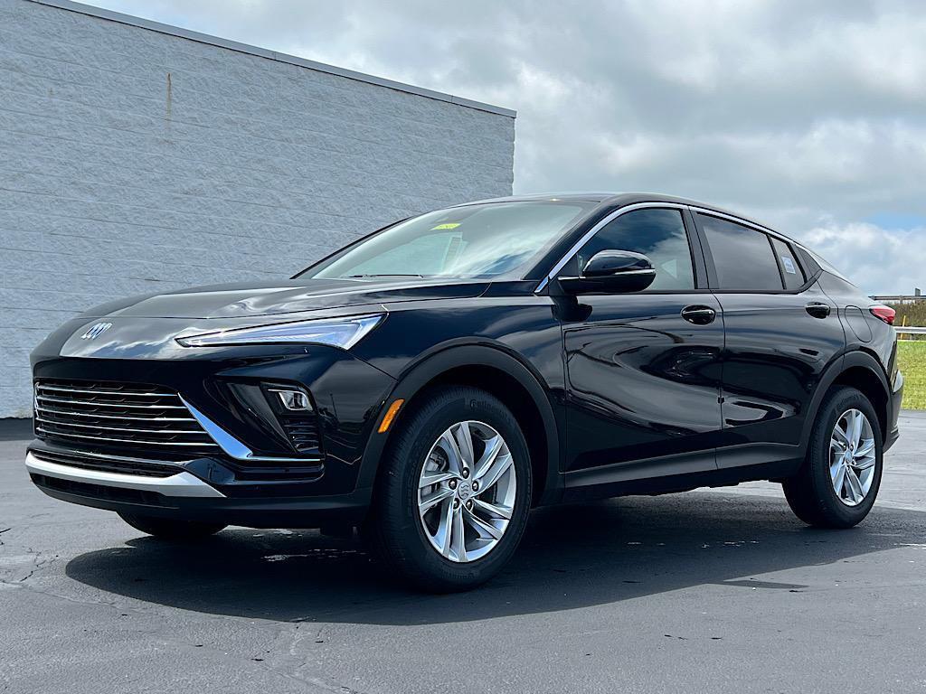 new 2025 Buick Envista car, priced at $25,991