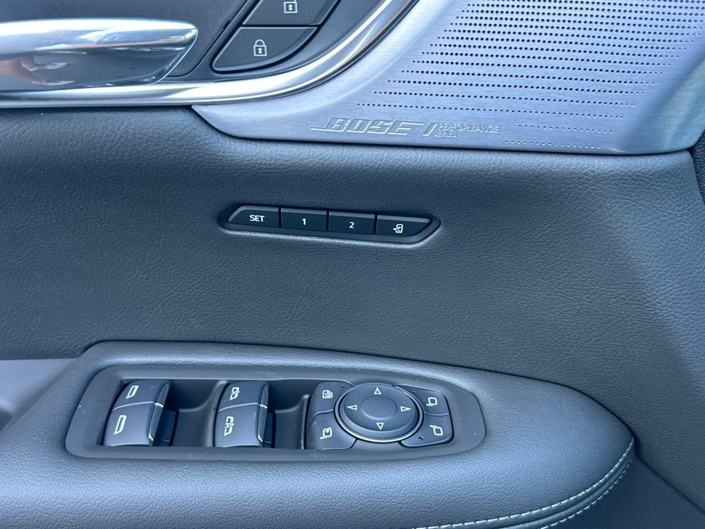 new 2025 Cadillac XT6 car, priced at $66,014