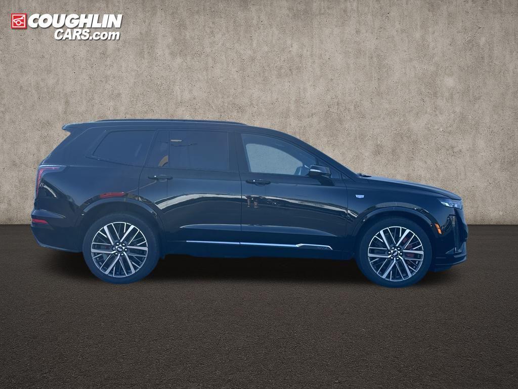 new 2025 Cadillac XT6 car, priced at $66,014