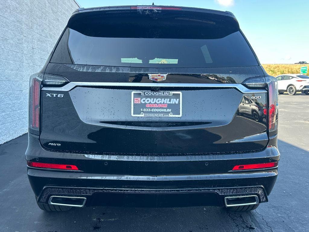 new 2025 Cadillac XT6 car, priced at $66,014