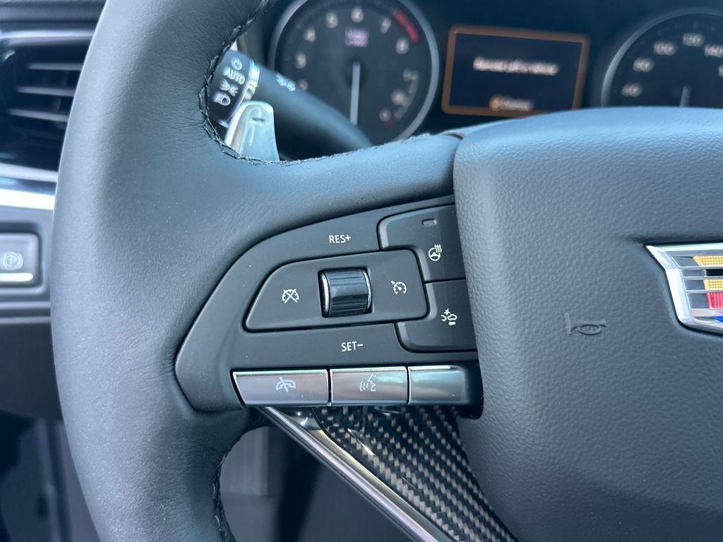 new 2025 Cadillac XT6 car, priced at $66,014