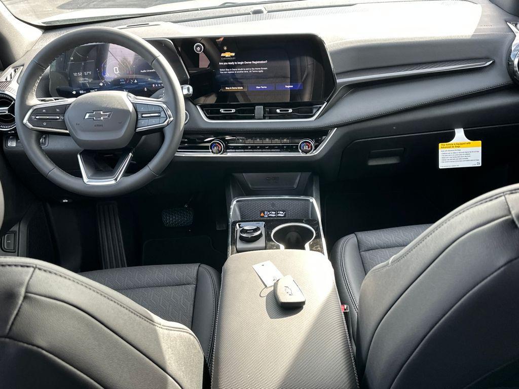 new 2026 Chevrolet Equinox car, priced at $35,984